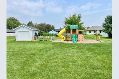 1410 Mendenhall Avenue, Breckenridge, MN 56520 - Photo 8