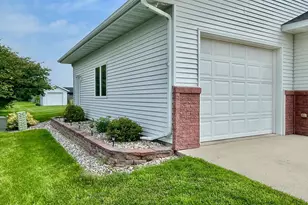 1410 Mendenhall Ave, Breckenridge, MN 56520 - Photo 12