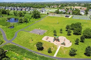 1955 River Bluff Ct, Shakopee, MN 55379 - Photo 40