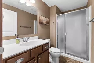 1955 River Bluff Ct, Shakopee, MN 55379 - Photo 28