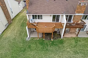 10402 Yorktown Ln N, Maple Grove, MN 55369 - Photo 24