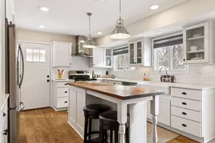 1516 Boone Ave N, Golden Valley, MN 55427 - Photo 1