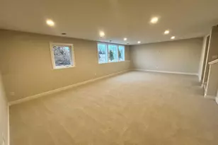 4048 Arbor Dr, Woodbury, MN 55129 - Photo 32