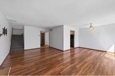 2010 Arkwright Street, Maplewood, MN 55117 - Photo 8