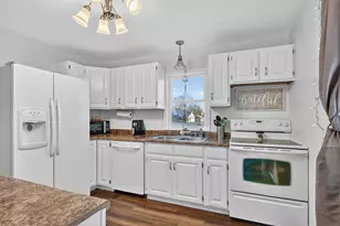 624 Martin Ave, Belgrade, MN 56312 - Photo 10