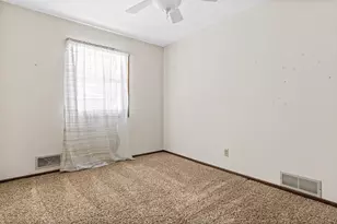 479 Centennial Dr, Roseville, MN 55113 - Photo 14