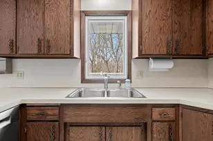 479 Centennial Dr, Roseville, MN 55113 - Photo 8