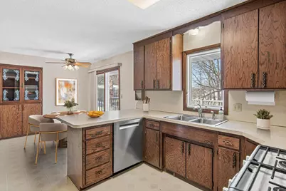 479 Centennial Drive, Roseville, MN 55113 - Photo 12