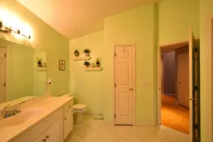 2014 Fox Valley Dr SW, Rochester, MN 55902 - Photo 16