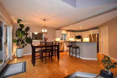 2014 Fox Valley Drive SW, Rochester, MN 55902 - Photo 6