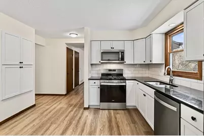 2700 Crestwood Circle, Hopkins, MN 55305 - Photo 20