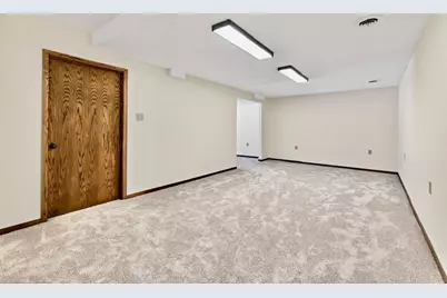 2700 Crestwood Circle, Hopkins, MN 55305 - Photo 40