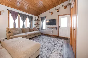 513 N St E, Detroit Lakes, MN 56501 - Photo 4