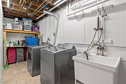 8134 Knoll Street N, Golden Valley, MN 55427 - Photo 24