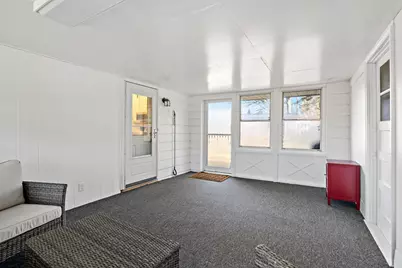 8134 Knoll Street N, Golden Valley, MN 55427 - Photo 26