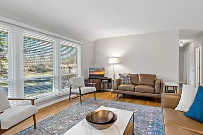 8134 Knoll Street N, Golden Valley, MN 55427 - Photo 6