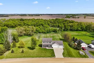 18066 Willie's Way, New Prague, MN 56071 - Photo 2