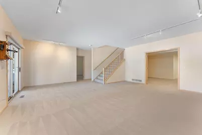 8945 Hilloway Road, Eden Prairie, MN 55347 - Photo 42