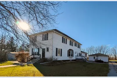 610 Cleveland Avenue SW, McIntosh, MN 56556 - Photo 2