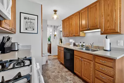 203 1st Street NW, Dodge Center, MN 55927 - Photo 6