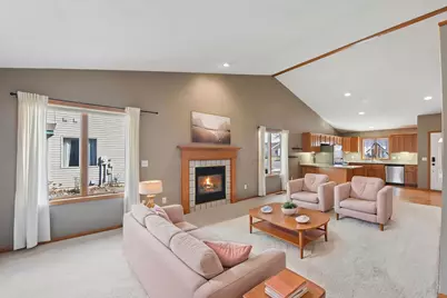 915 Lucille Court, River Falls, WI 54022 - Photo 8