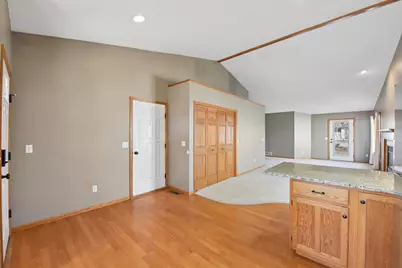 915 Lucille Court, River Falls, WI 54022 - Photo 6