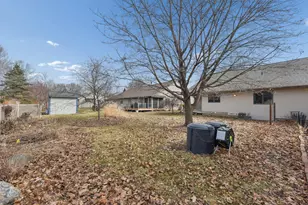 915 Lucille Ct, River Falls, WI 54022 - Photo 26