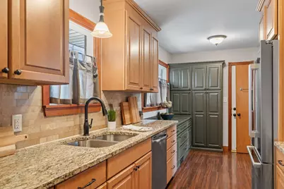 791 Creek Avenue, Mendota Heights, MN 55120 - Photo 8