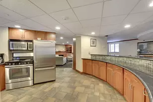 78 10th St E, Saint Paul, MN 55101 - Photo 32