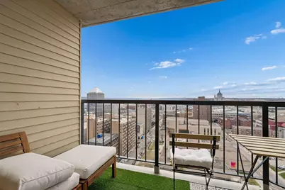 78 10th Street E #2408, Saint Paul, MN 55101 - Photo 4