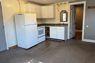 215 9th St NW, Bemidji, MN 56601 - Photo 4