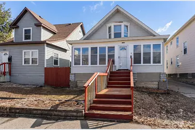 1042 16th Avenue SE, Minneapolis, MN 55414 - Photo 2