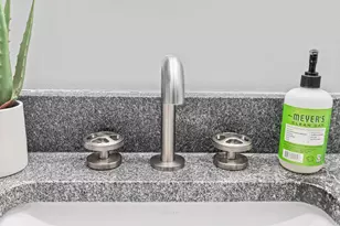 406 Wacouta St, Saint Paul, MN 55101 - Photo 14