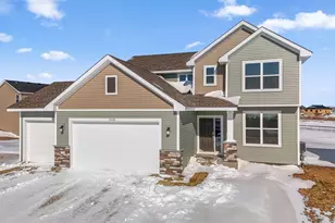 20318 Gadget Cir, Lakeville, MN 55044 - Photo 2