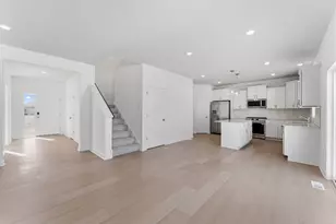 20318 Gadget Cir, Lakeville, MN 55044 - Photo 6