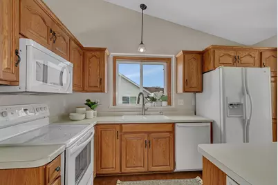 1540 Timberdoodle Drive, Saint Cloud, MN 56303 - Photo 8