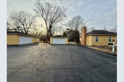 1040 Mayowood Road SW, Rochester, MN 55902 - Photo 2