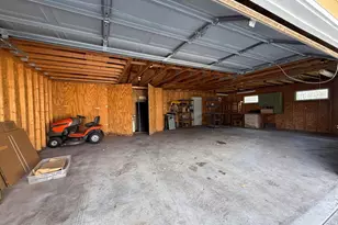 1040 Mayowood Rd SW, Rochester, MN 55902 - Photo 32