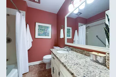 1040 Mayowood Road SW, Rochester, MN 55902 - Photo 22