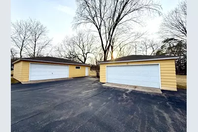 1040 Mayowood Road SW, Rochester, MN 55902 - Photo 26