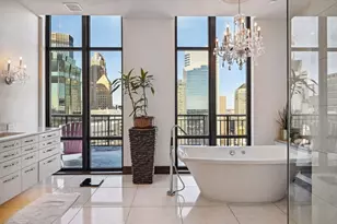 201 S 11th St, Minneapolis, MN 55403 - Photo 46