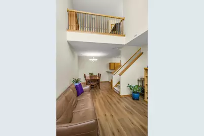 1562 Liberty Circle, Shakopee, MN 55379 - Photo 4