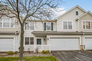 1562 Liberty Cir, Shakopee, MN 55379 - Photo 1