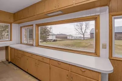 16827 Walden Avenue, Hutchinson, MN 55350 - Photo 24