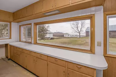 16827 Walden Avenue, Hutchinson, MN 55350 - Photo 24