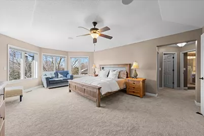 10592 Hawthorn Trail, Woodbury, MN 55129 - Photo 24