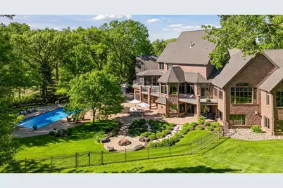 614 Hidden Creek Trail, Mendota Heights, MN 55118 - Photo 2