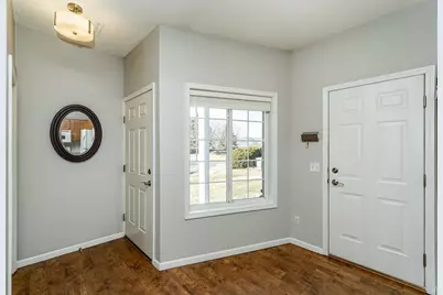 1862 Tiffany Cove Lane SW, Rochester, MN 55902 - Photo 2