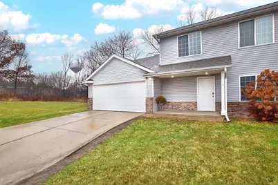 29 6th Avenue SE, Dodge Center, MN 55927 - Photo 1