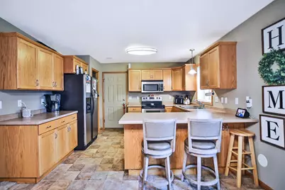 29 6th Avenue SE, Dodge Center, MN 55927 - Photo 6